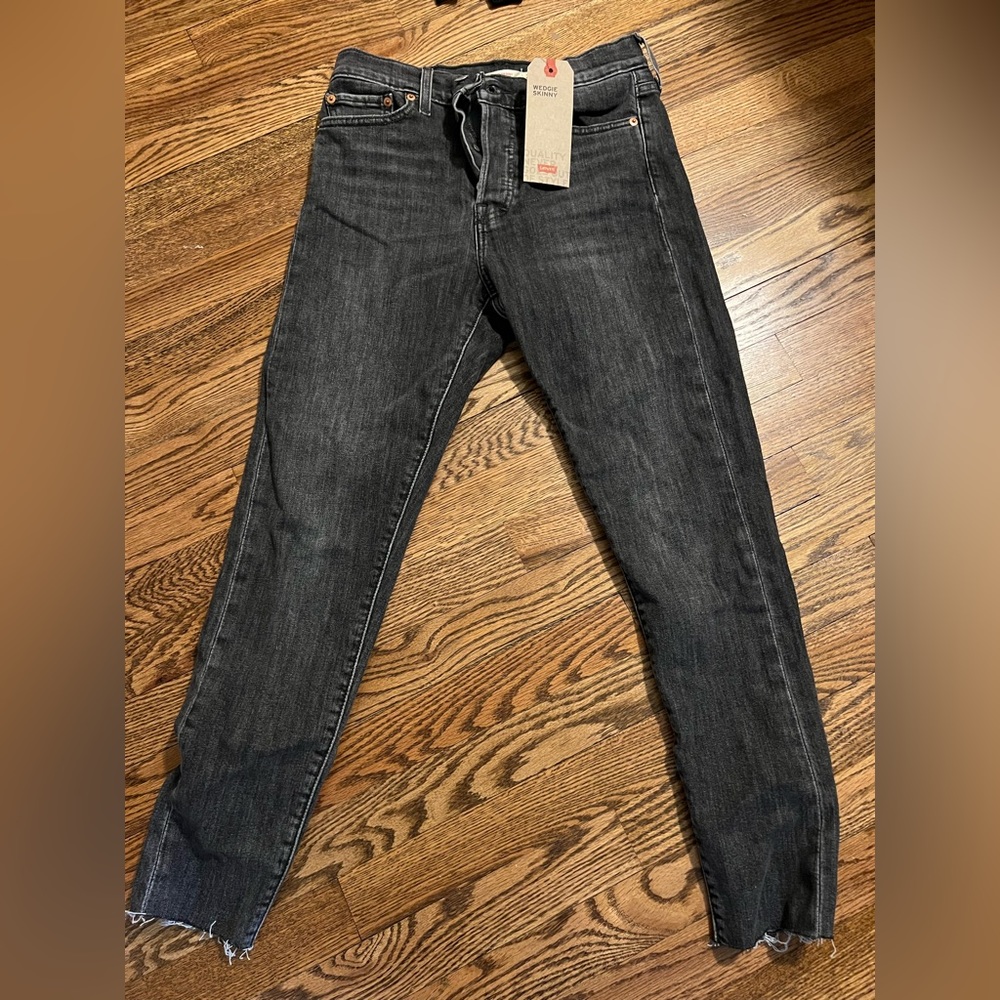 NWT Levi wedgie skinny jeans